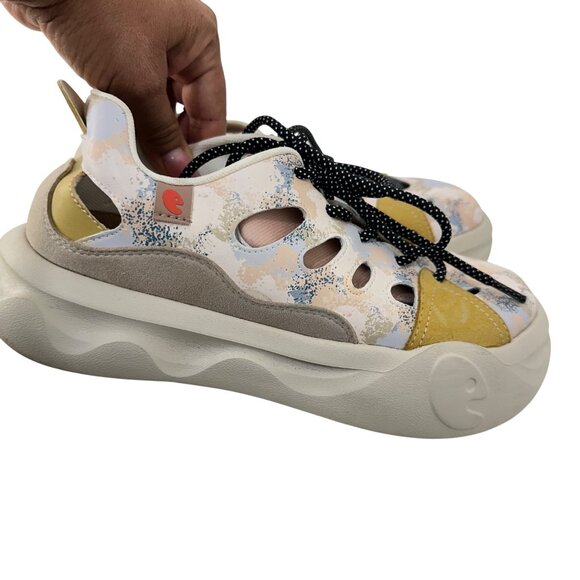 Uin Womens Artistic Sneakers Size 8 Cut-Out Design Comfort Fit Beige Multi-Color - Picture 7 of 16